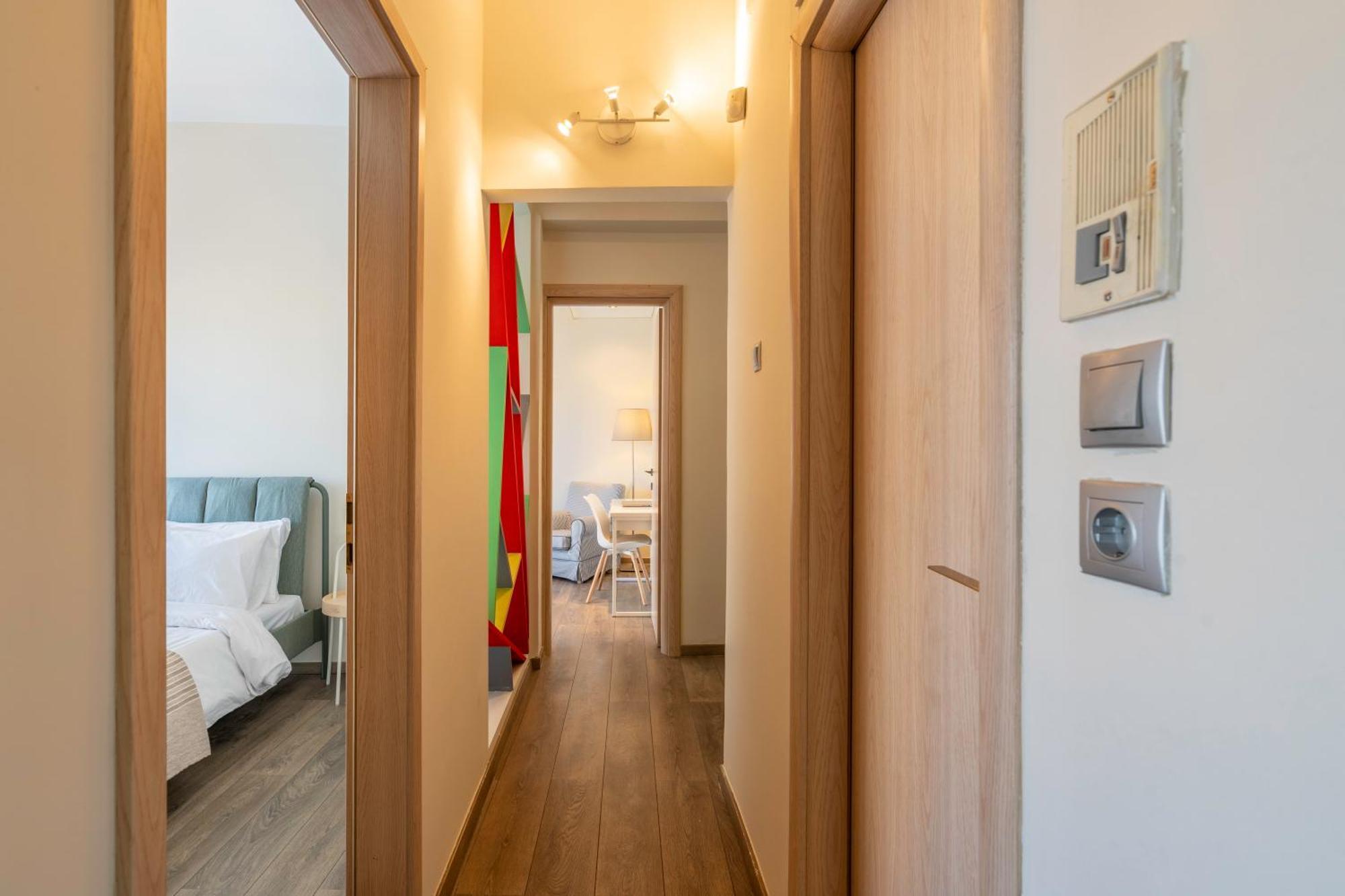 City Oasis: Newly Renovated 2Br Apt In City Center Athens Exterior photo