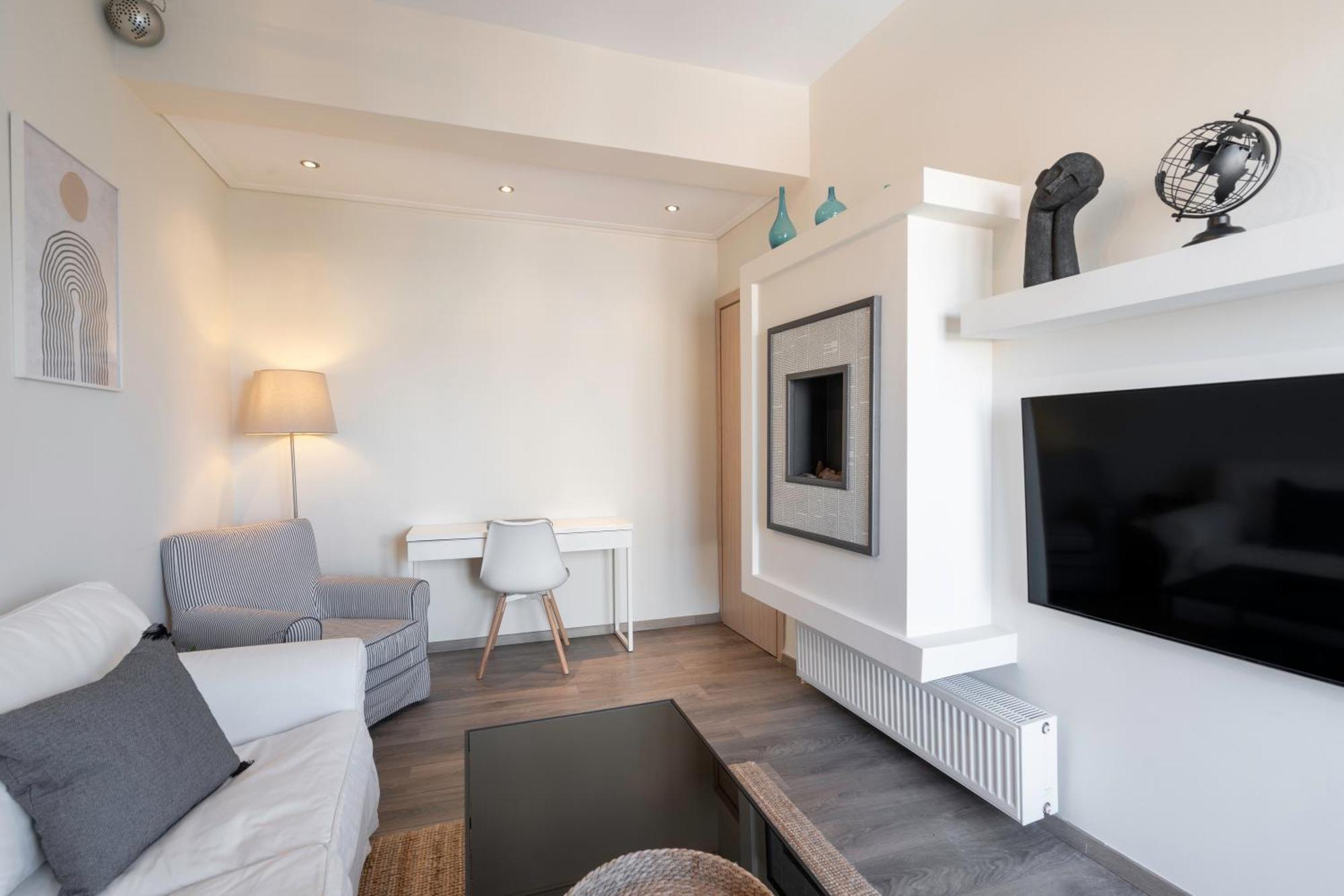 City Oasis: Newly Renovated 2Br Apt In City Center Athens Exterior photo