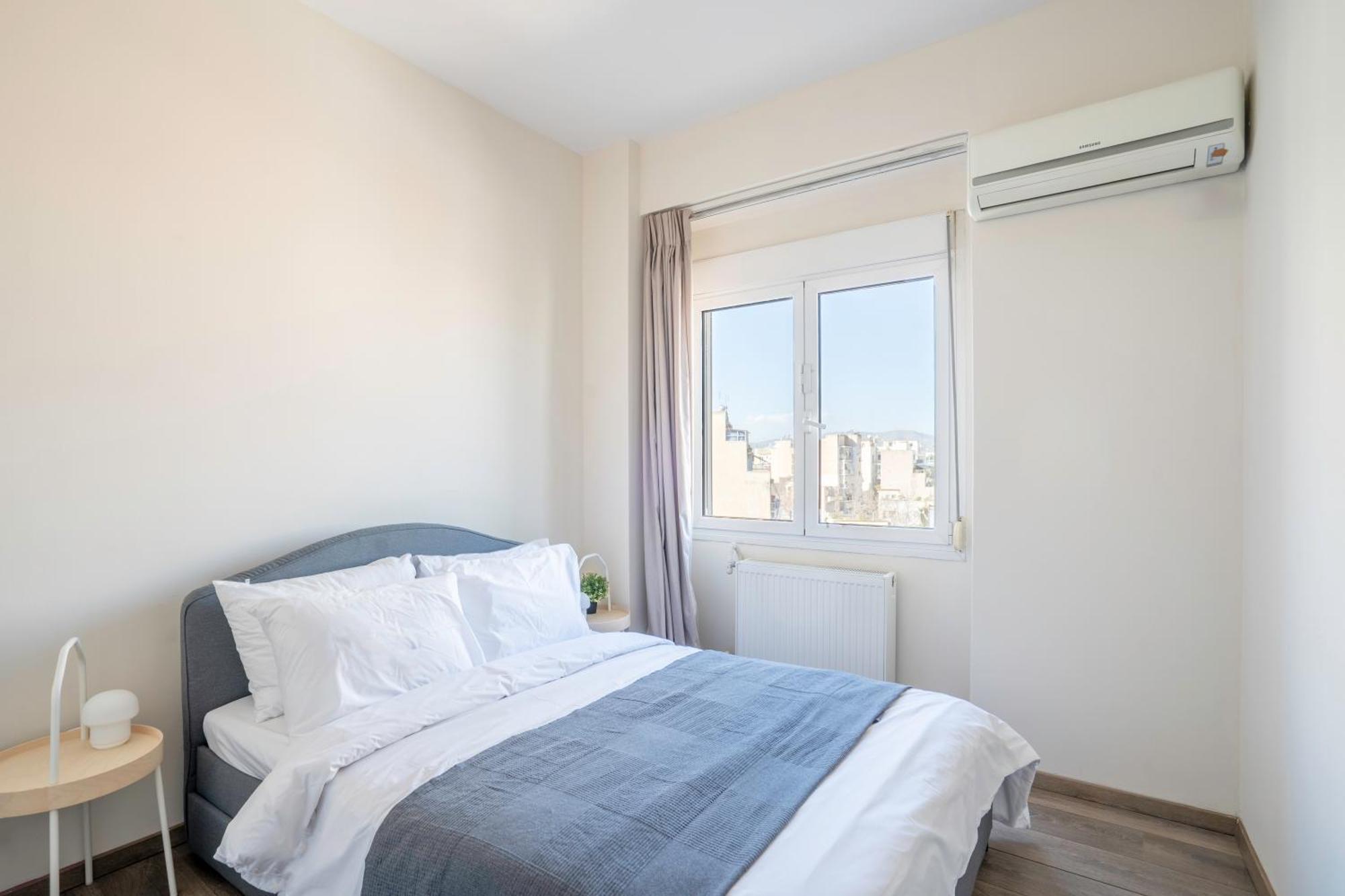 City Oasis: Newly Renovated 2Br Apt In City Center Athens Exterior photo